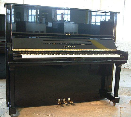 Yamaha U3 upright Piano for sale.