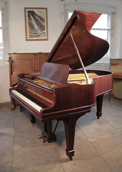A 1911, Steinway Model O grand piano for sale with a rosewood case and spade legs. Piano has an eighty-eight note keyboard and a two-pedal lyre