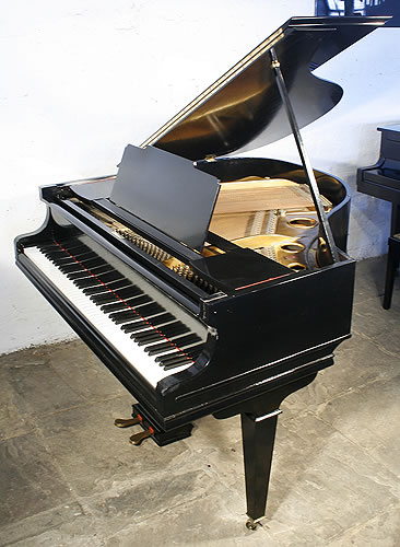 Chappell baby grand Piano for sale.