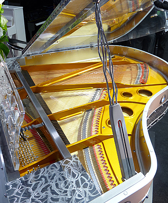  Gary Pons SY170  Grand Piano for sale.